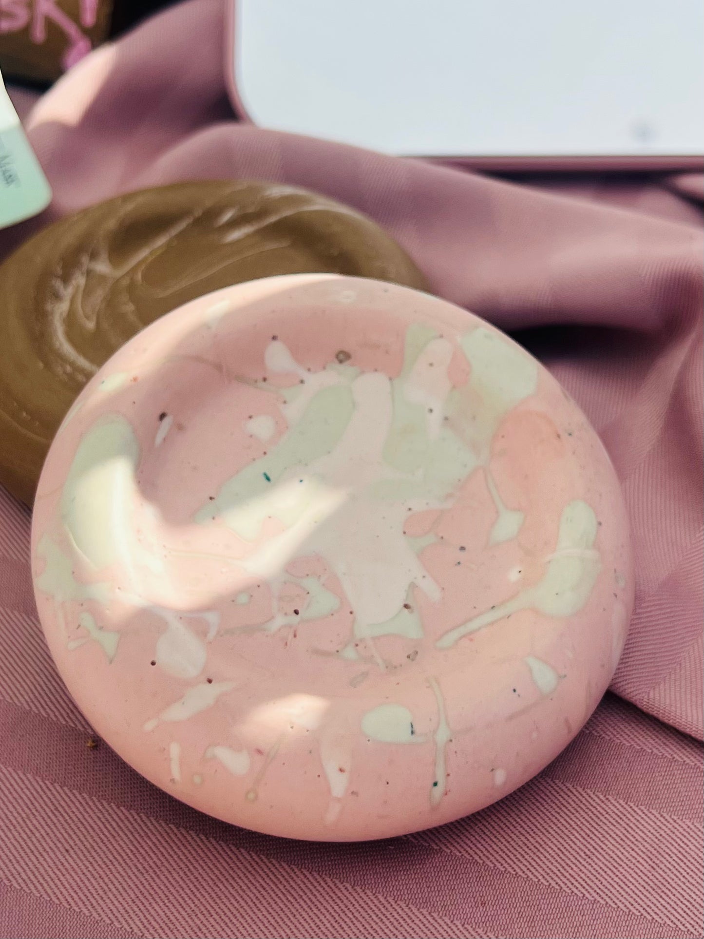 Donut Shaped Beauty Dish